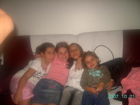 AVA LEVANA TALIA ET MOIII